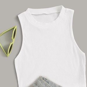 solid ribbed cropped tank top